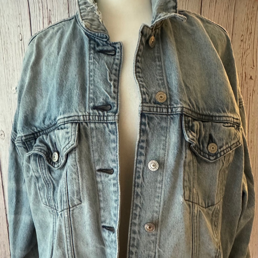 AMERICAN EAGLE JEAN JACKET